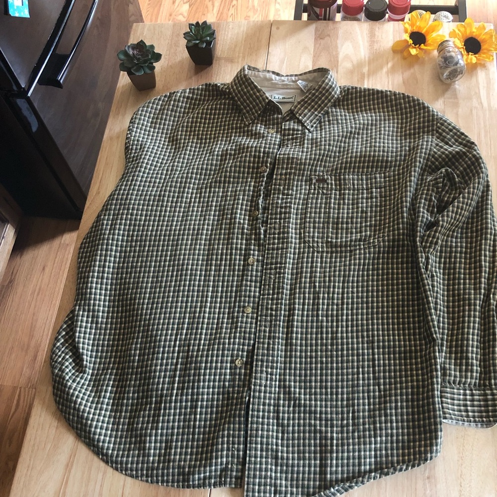 L.L. Bean Men’s Dress Shirt